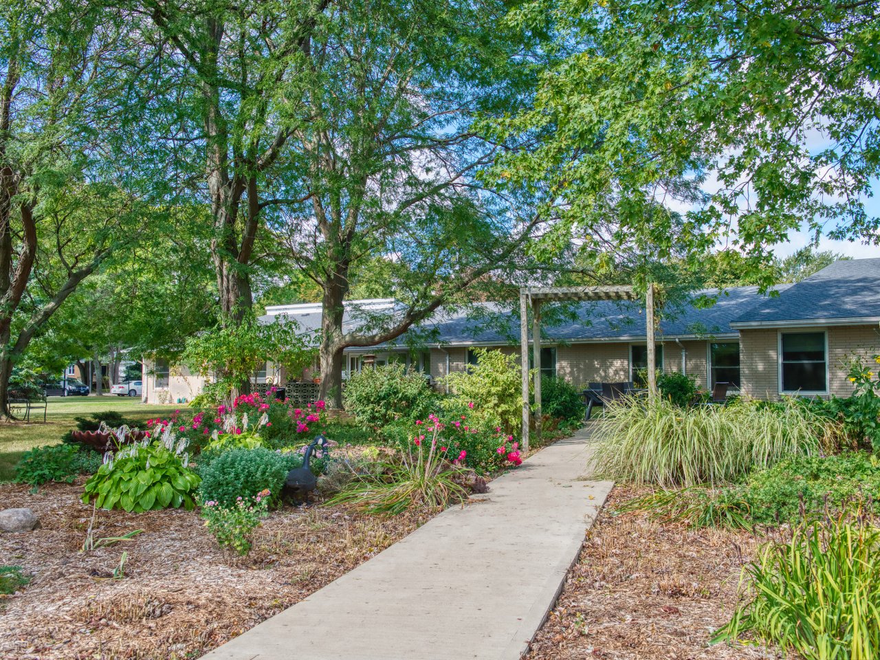 Blenheim Community Village Retirement Residence